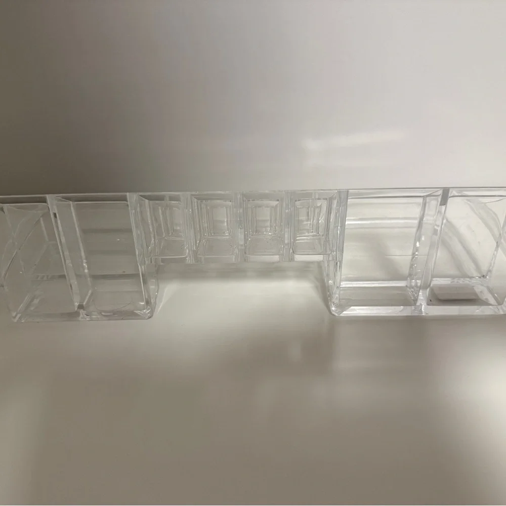 Clear Acrylic Organizer lipstick holder